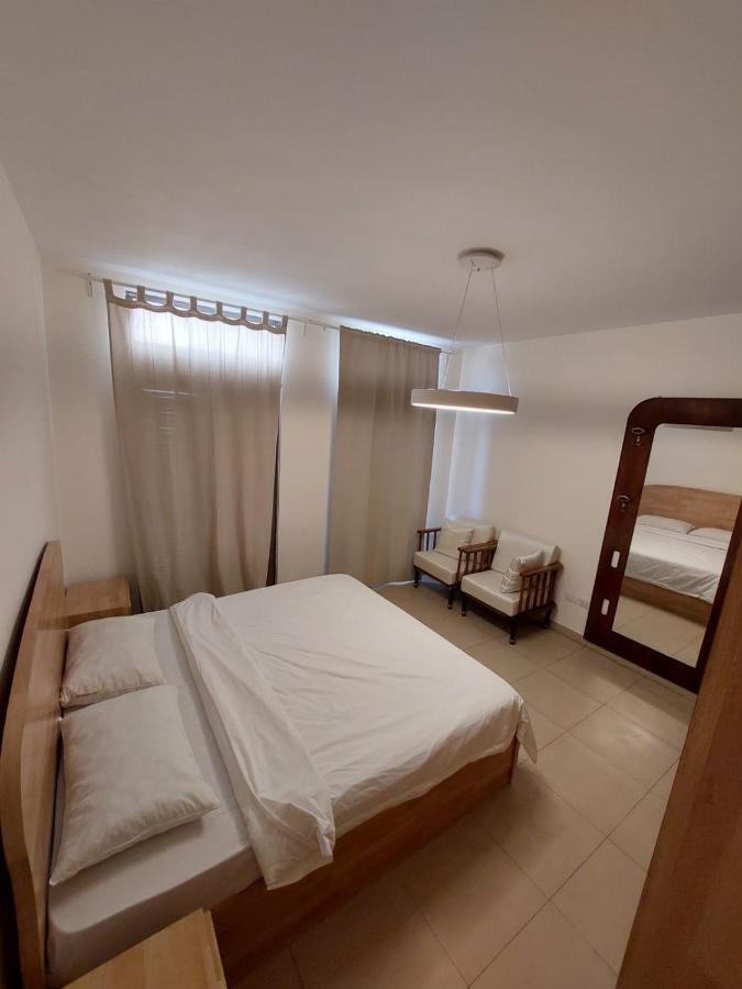 Ground Floor Apartment By Circular Pool In Talabay Aqaba Exterior foto